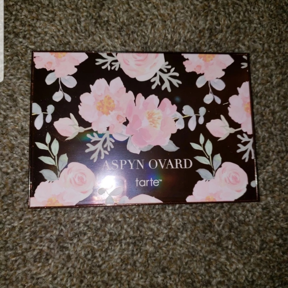 Aspyn Ovard palette
